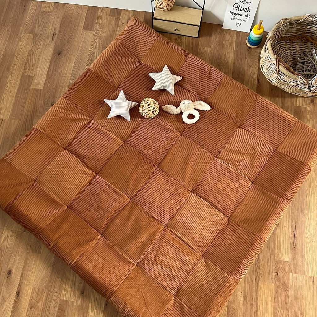 Einzelstück - 100x100 Krabbeldecke Cord cognac rost-babrause