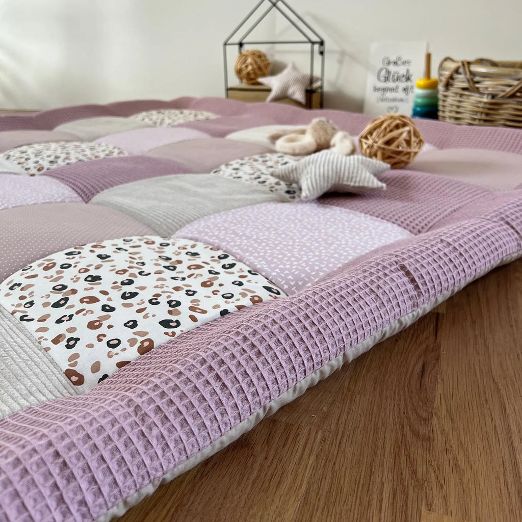 Krabbeldecke Leo - Rosa Sand-babrause