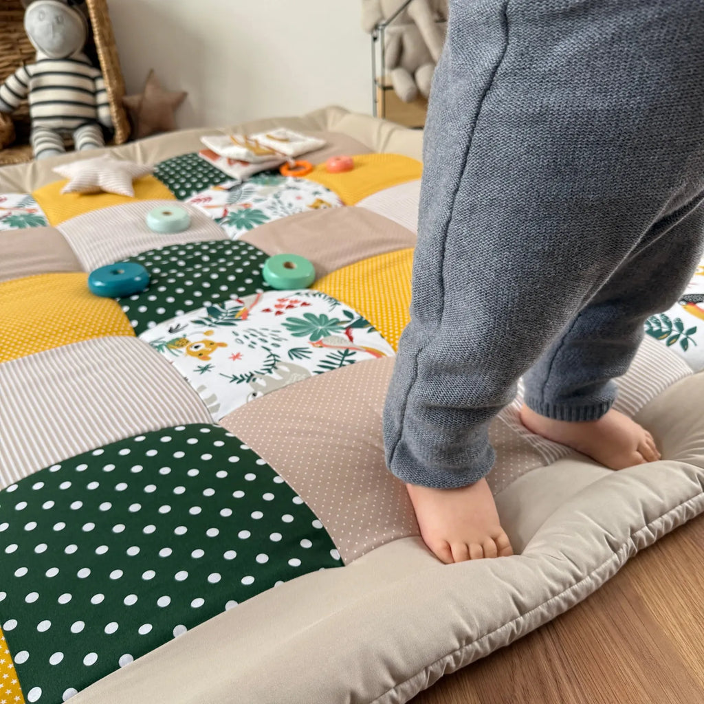 Krabbeldecke Savanne gelb grün sand-babrause