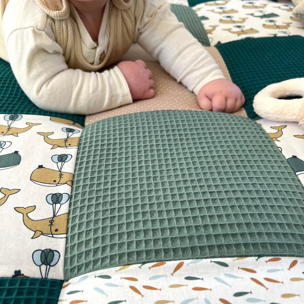 Waffelpique Krabbeldecke Pazifische Wale-babrause